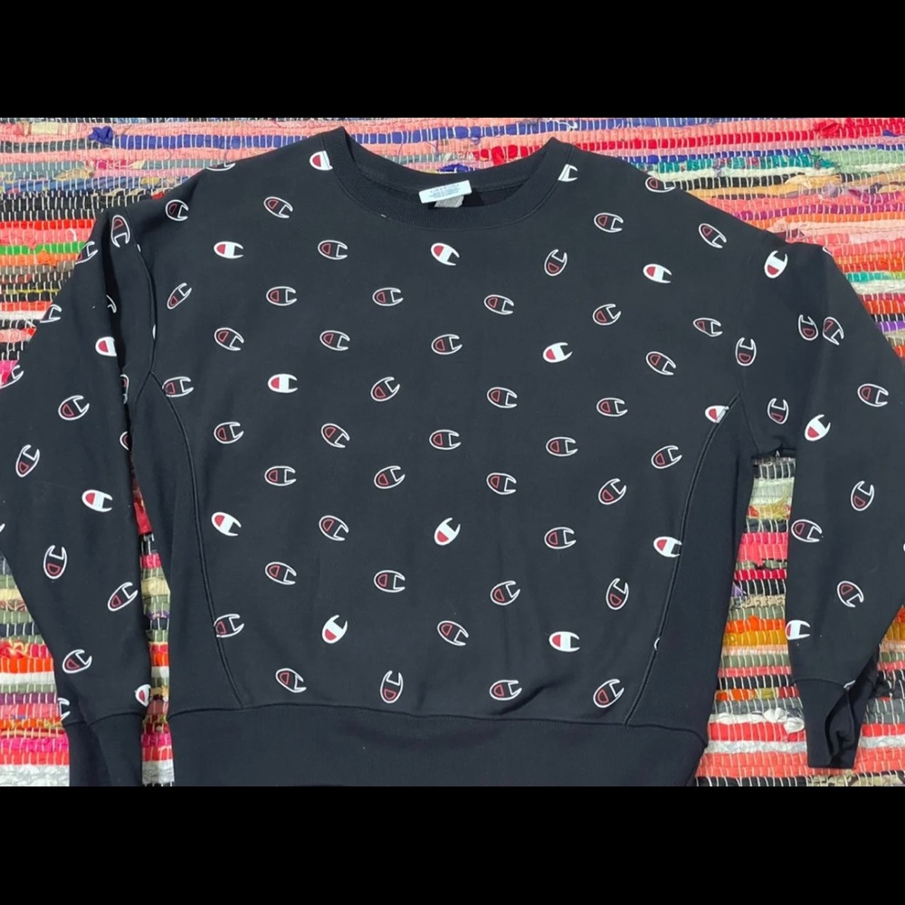 Champion Sweatshirt